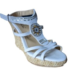 Humberto Sanchez White beaded Embellished Platform Shoes Size 8